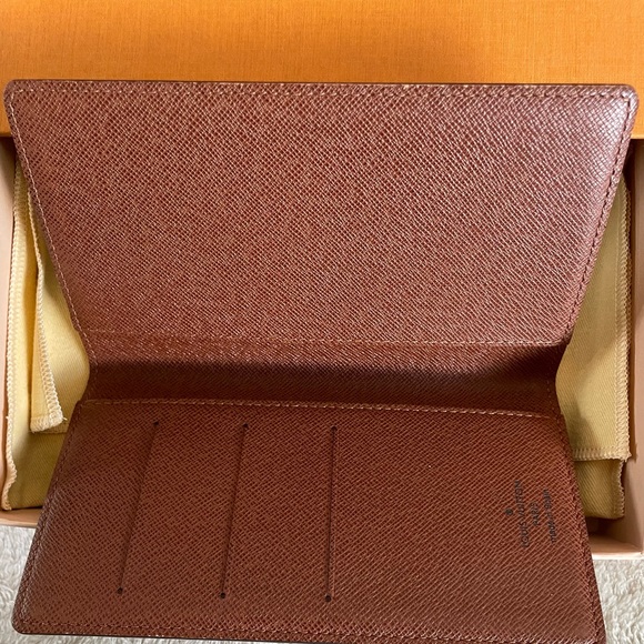 PRISTINE Vintage Authentic Louis Vuitton Monogram Canvas Bifold! - Picture 12 of 14